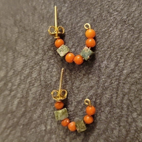 Handmade Unakite Beaded Necklace Hoop Earrings Set - Picture 2 of 10